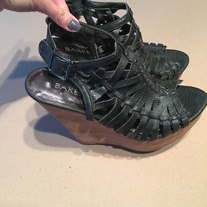 Bakers Black Wedge Sandals